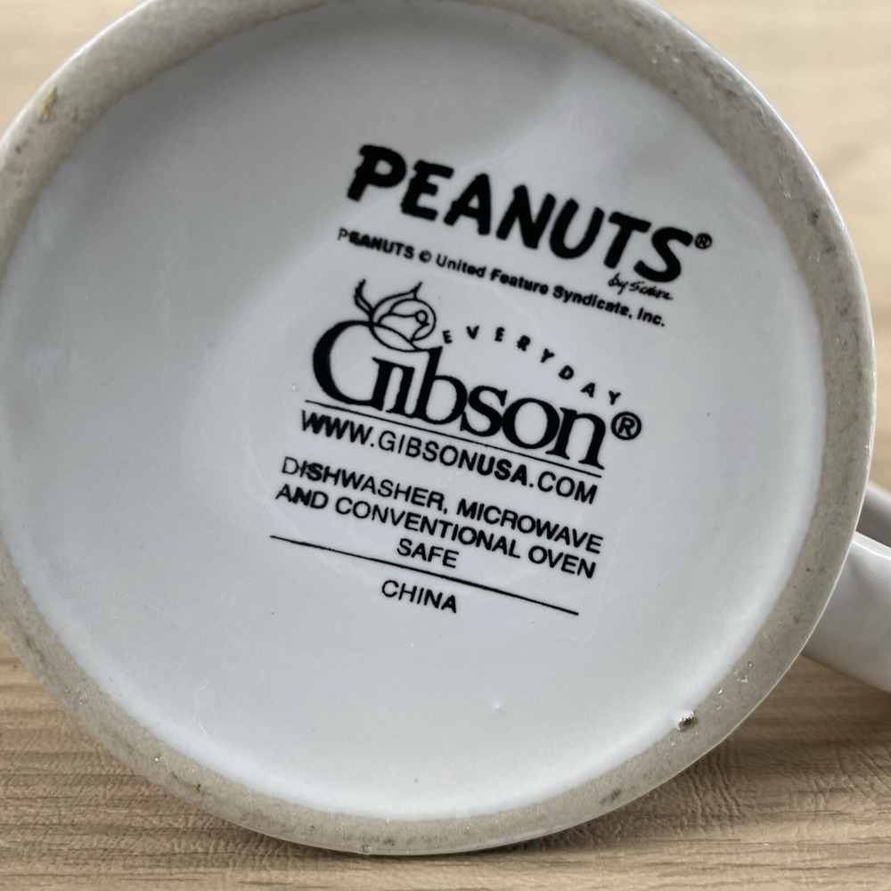 Christmas Peanuts Snoopy Coffee Mug Celebrate Peanuts 60 Years 2011 - Picture 8 of 8